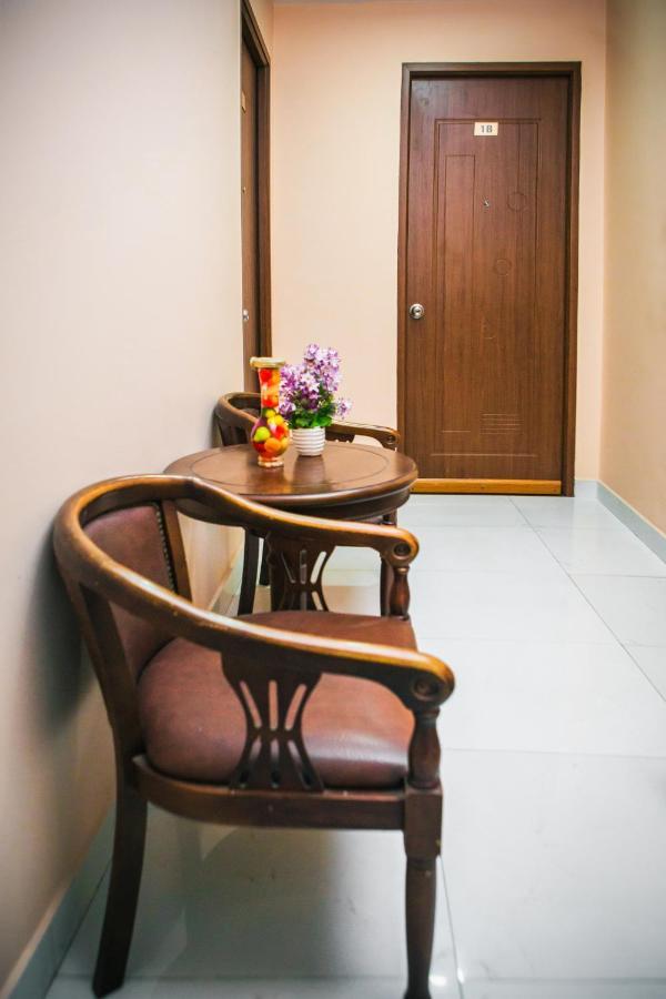 Cozy Hotel Ho Chi Minh City Exterior photo